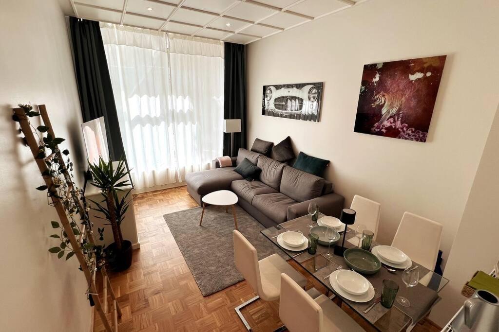 Soul-Apartment Terrasse Privat-Parkplatz Boxspringbett 55Zoll Tv Wlan Leipzig Exterior photo